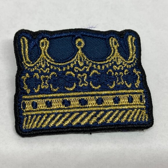 Dolce & Gabbana Embroidered Beauty Brooch in Blue and Gold - Picture 1 of 3